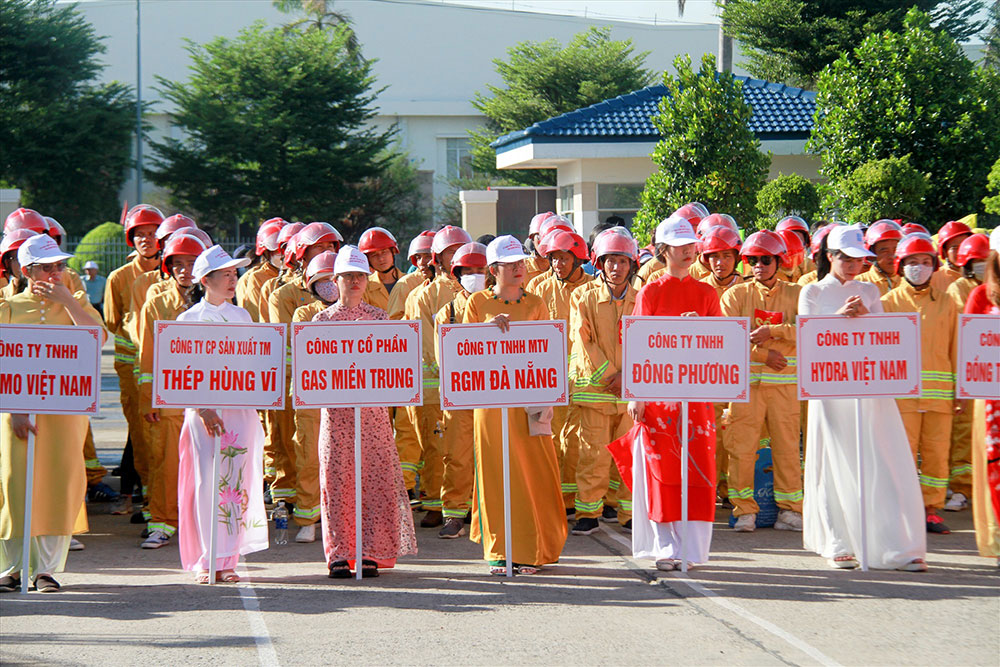 Tổ chức hội thao, diễn tập phương án chữa cháy và cứu nạn, cứu hộ cấp tỉnh tại khu công nghiệp Điện Nam - Điện Ngọc